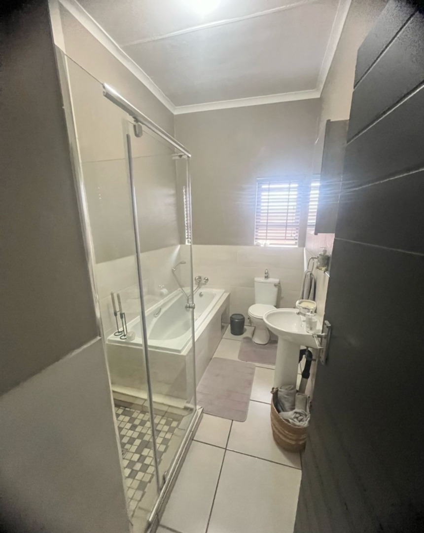 To Let 3 Bedroom Property for Rent in Baillie Park North West